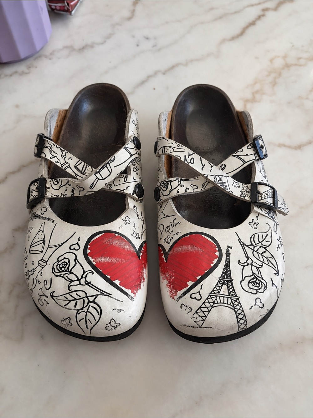 Calceo Goby White Red Bonjour Paris Heart Clogs EU 37 Women’s 6.5–7